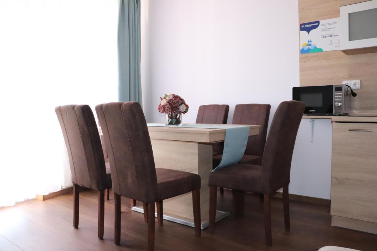 Liget Apartmanhaz Кегідакуштань Екстер'єр фото